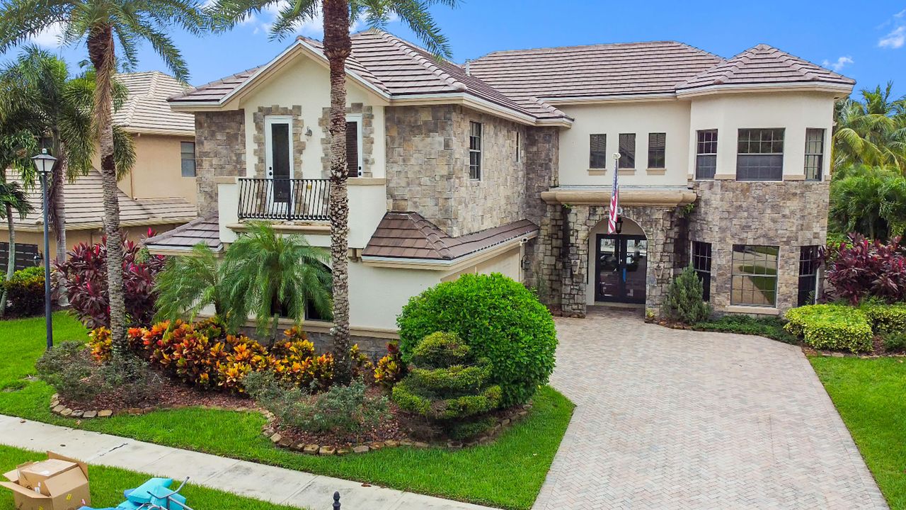 En Venta: $1,150,000 (6 camas, 4 baños, 4079 Pies cuadrados)