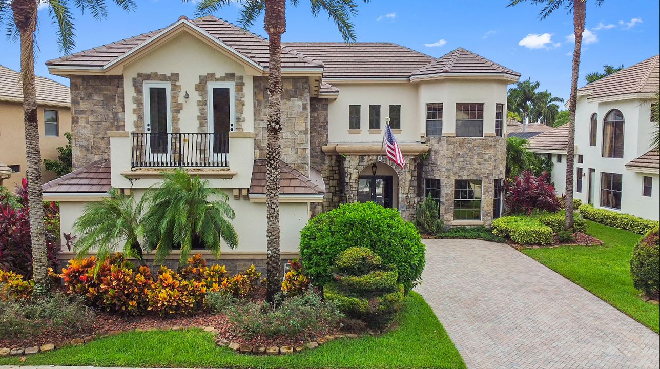 En Venta: $1,150,000 (6 camas, 4 baños, 4079 Pies cuadrados)