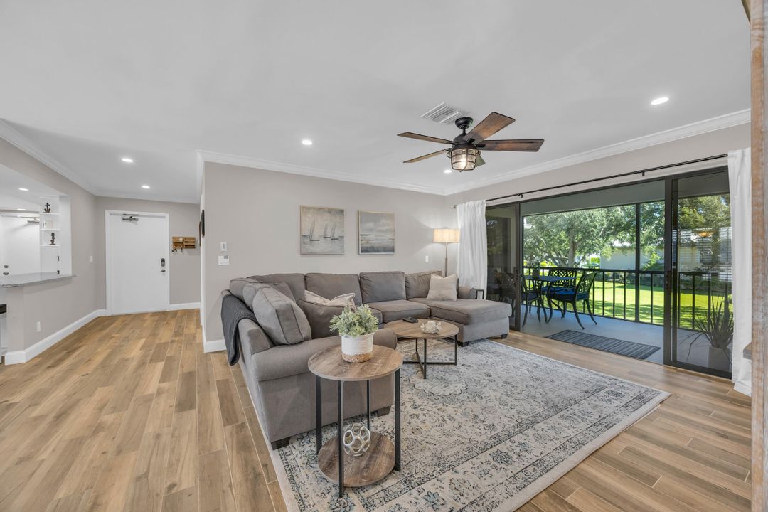 En Venta: $449,000 (2 camas, 2 baños, 1400 Pies cuadrados)