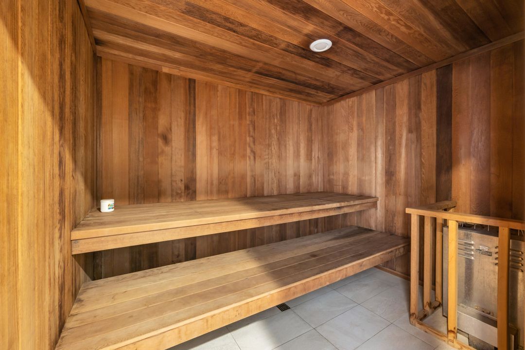 En Venta: $449,000 (2 camas, 2 baños, 1400 Pies cuadrados)