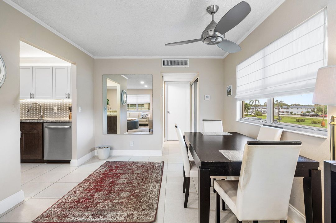 合同活跃: $1,700 (1 贝兹, 1 浴室, 720 平方英尺)