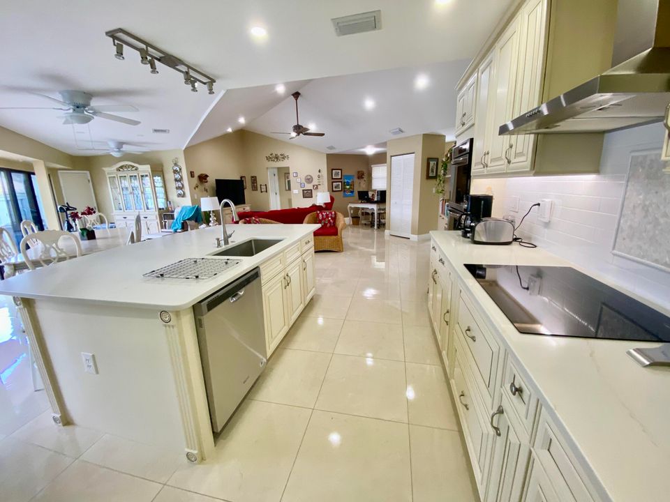 For Rent: $8,500 (2 beds, 2 baths, 1540 Square Feet)