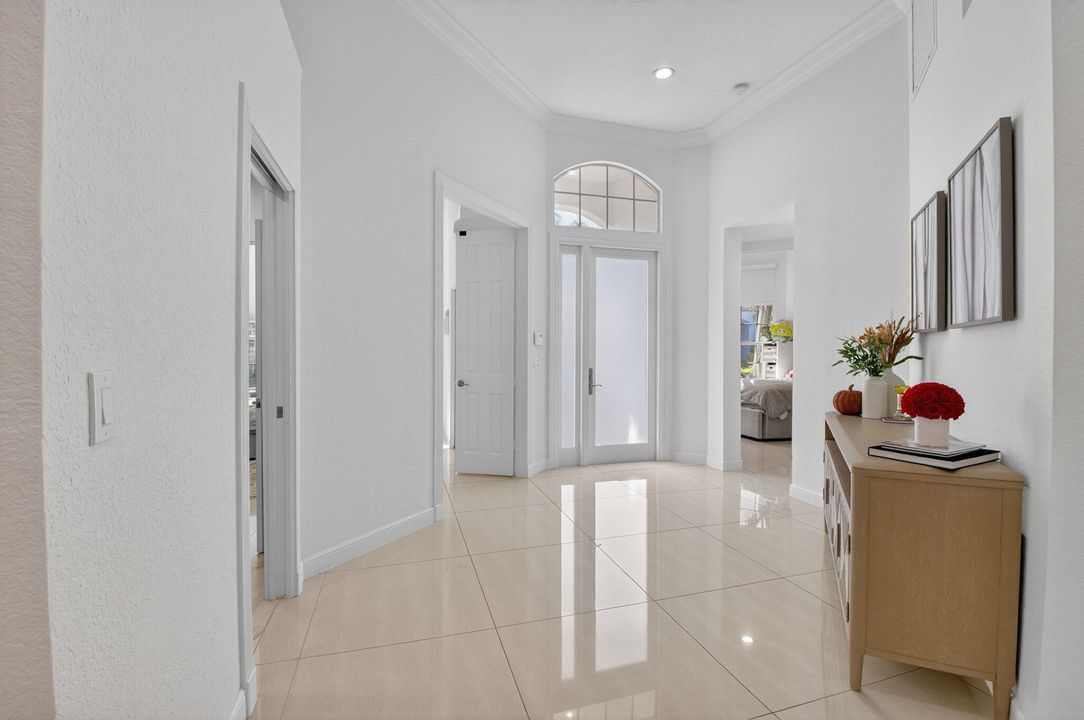 For Sale: $1,375,000 (3 beds, 3 baths, 2540 Square Feet)