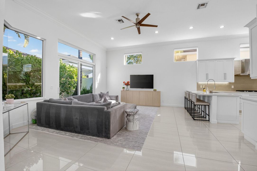 For Sale: $1,375,000 (3 beds, 3 baths, 2540 Square Feet)