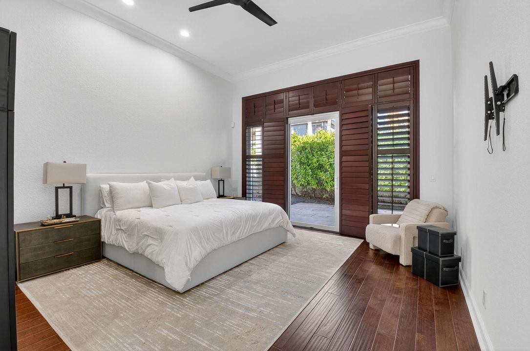 For Sale: $1,375,000 (3 beds, 3 baths, 2540 Square Feet)