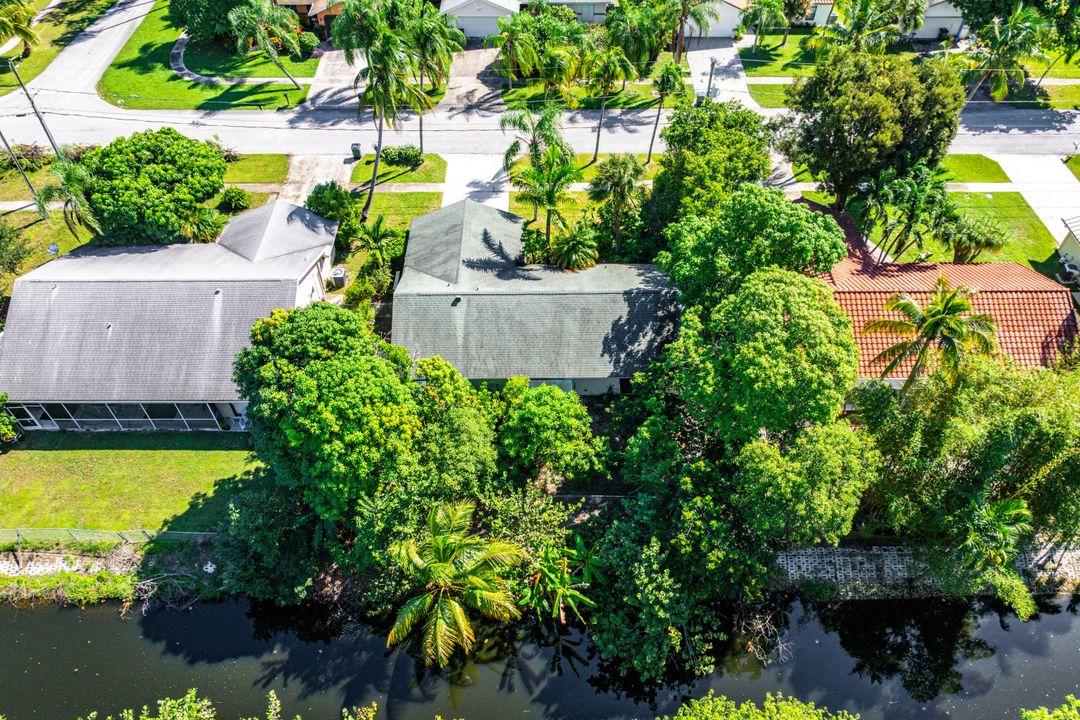 Active With Contract: $525,000 (3 beds, 2 baths, 1422 Square Feet)