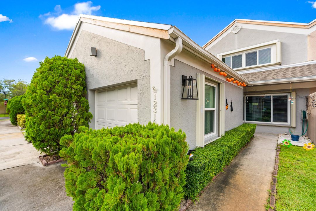 最近租的: $3,100 (4 贝兹, 2 浴室, 1550 平方英尺)