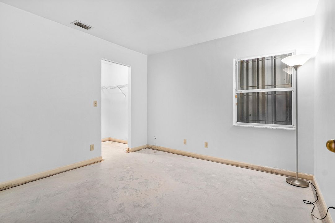 Active With Contract: $525,000 (3 beds, 2 baths, 1422 Square Feet)