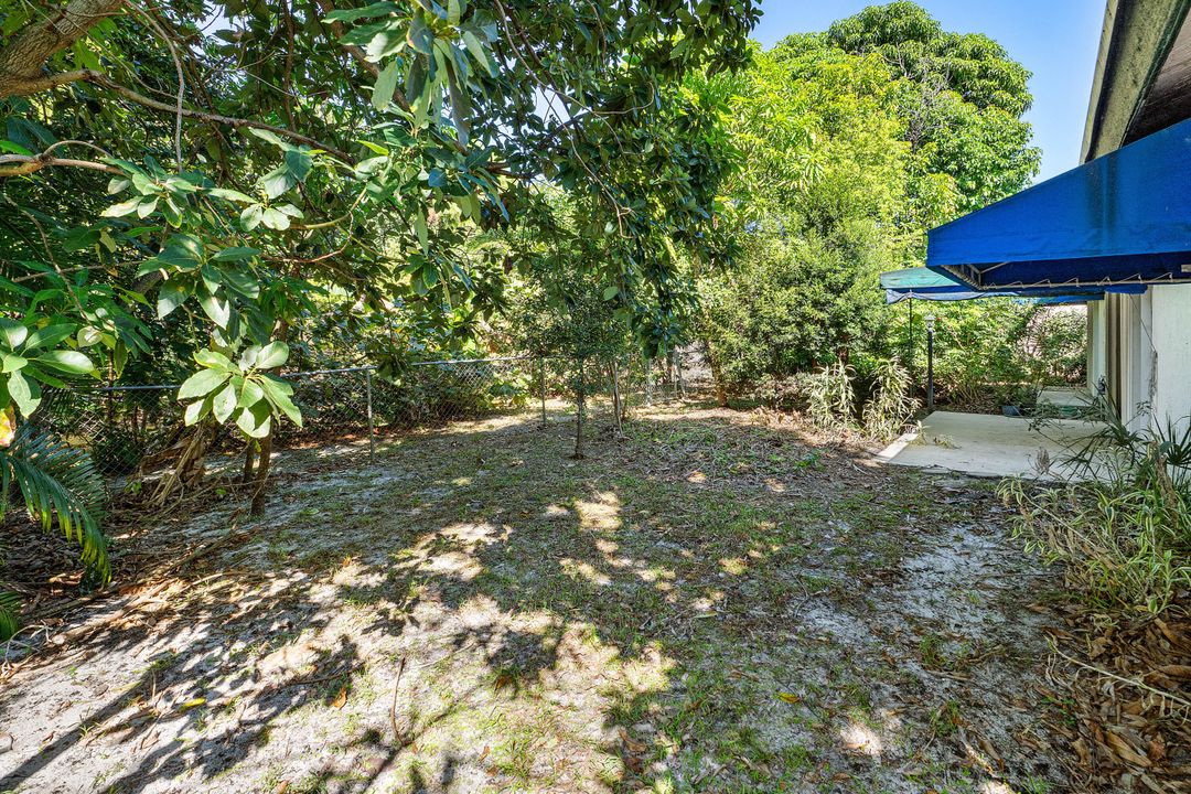 Active With Contract: $525,000 (3 beds, 2 baths, 1422 Square Feet)