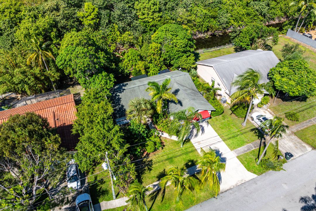 Active With Contract: $525,000 (3 beds, 2 baths, 1422 Square Feet)