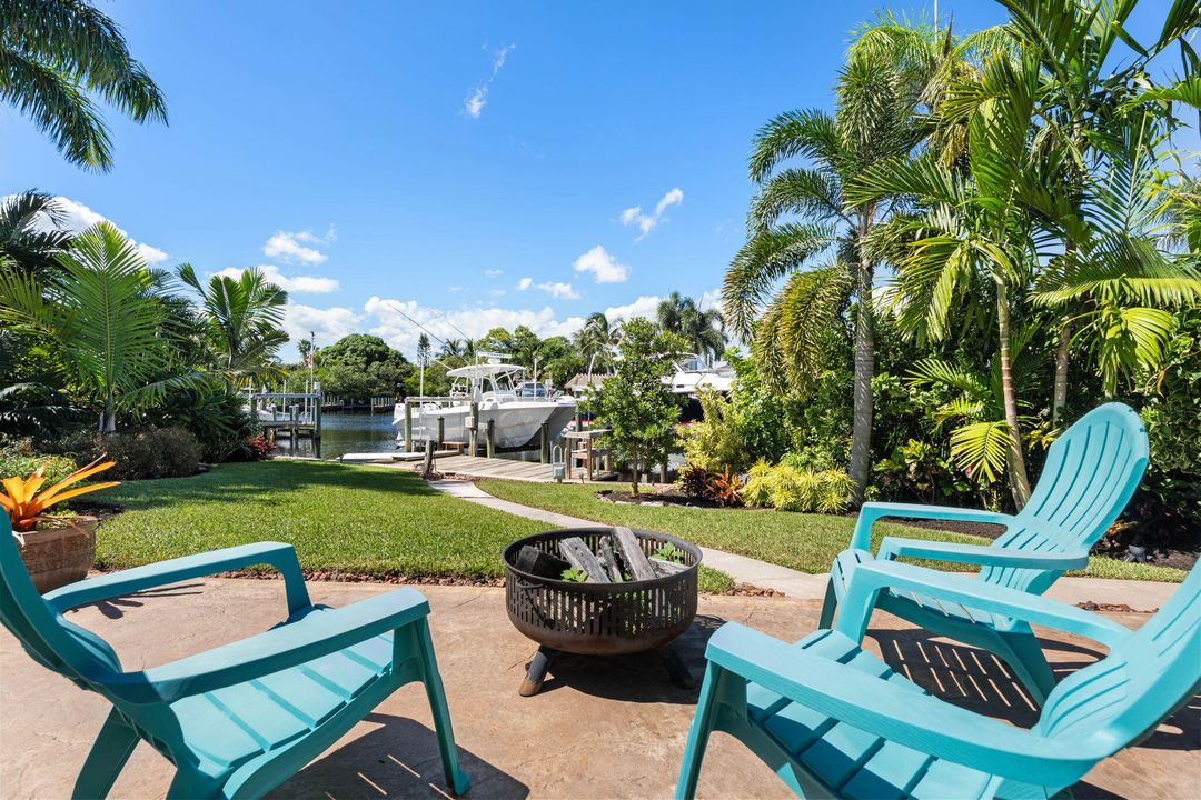 Под контрактом: $849,000 (3 спален, 2 ванн, 1396 Квадратных фут)