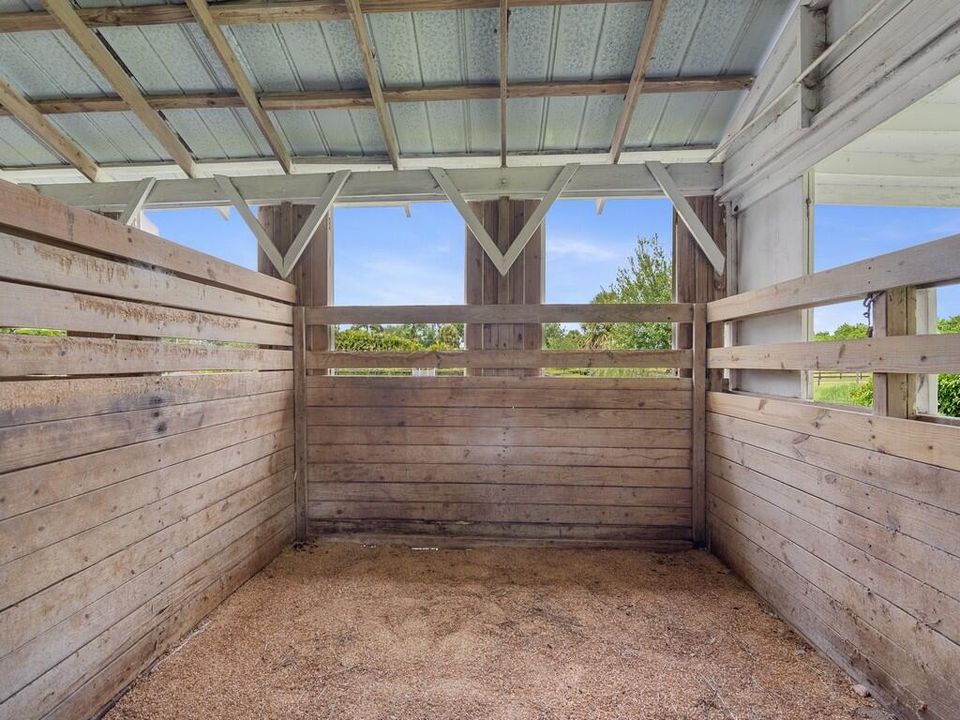 For Sale: $1,000,000 (4 beds, 4 baths, 2518 Square Feet)