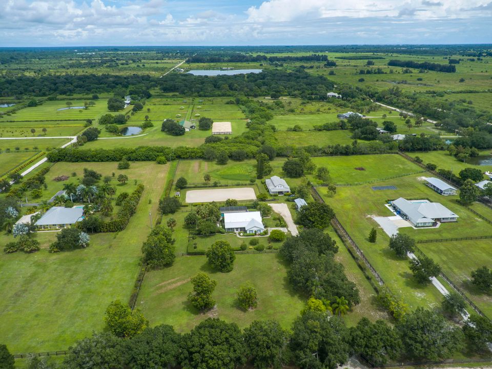 For Sale: $1,000,000 (4 beds, 4 baths, 2518 Square Feet)