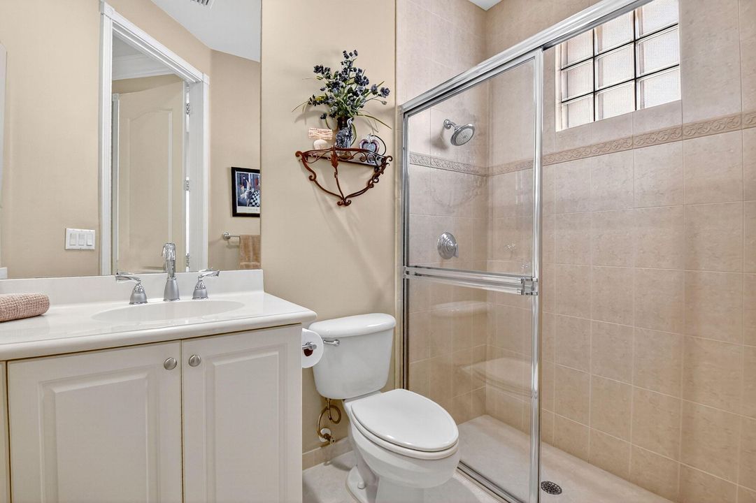 Active With Contract: $674,100 (3 beds, 3 baths, 2923 Square Feet)