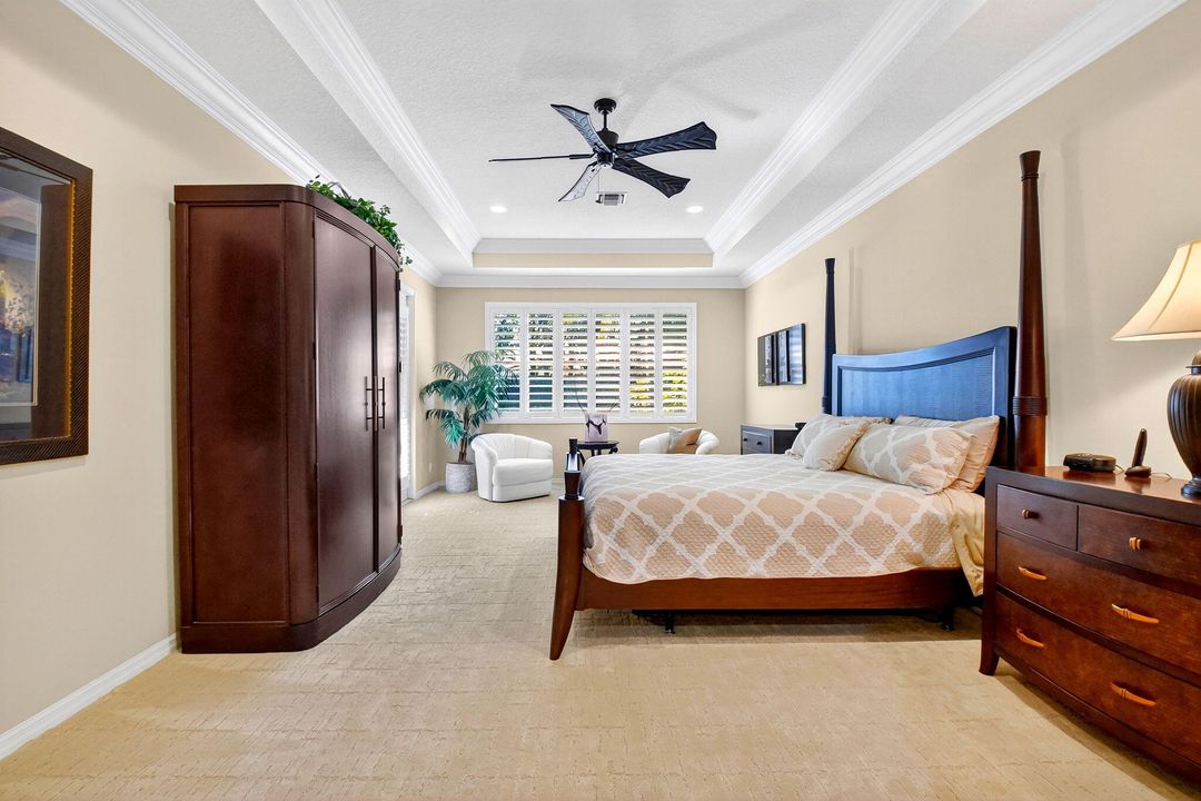 Active With Contract: $674,100 (3 beds, 3 baths, 2923 Square Feet)