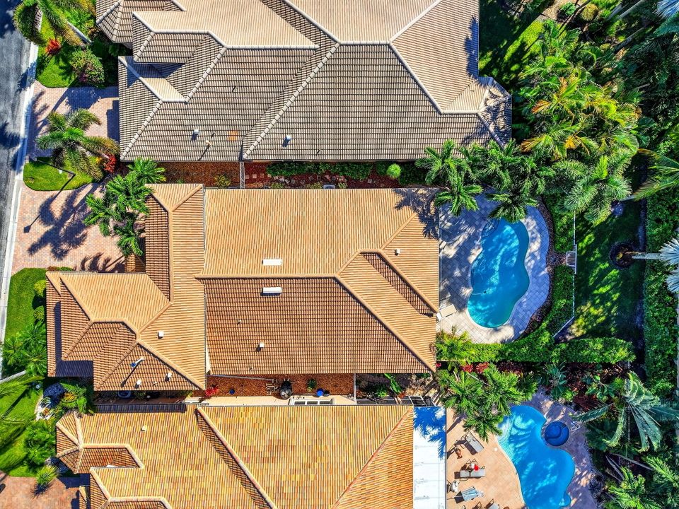 Active With Contract: $674,100 (3 beds, 3 baths, 2923 Square Feet)