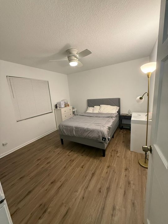 Active With Contract: $3,700 (4 beds, 3 baths, 1416 Square Feet)