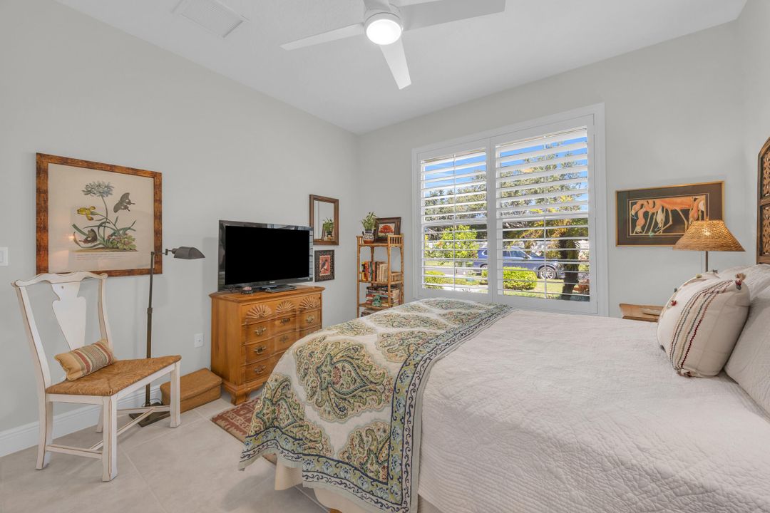 Activo con contrato: $484,000 (3 camas, 2 baños, 1959 Pies cuadrados)