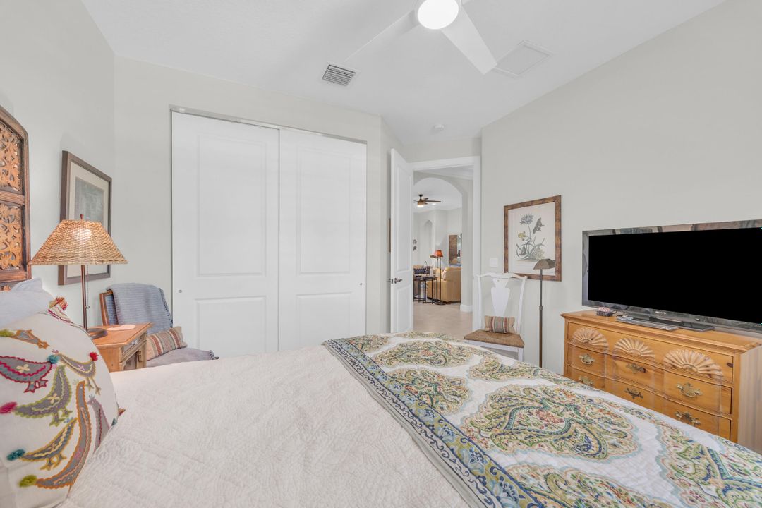 Activo con contrato: $484,000 (3 camas, 2 baños, 1959 Pies cuadrados)