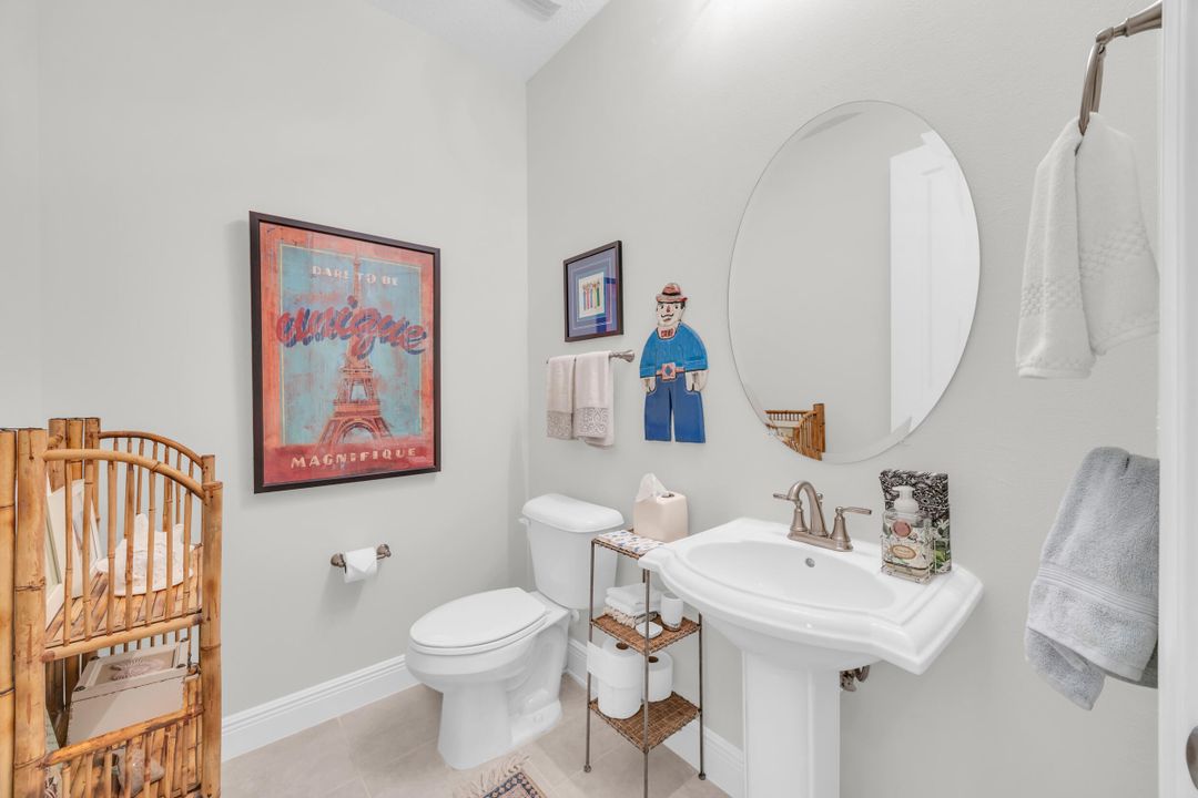 Activo con contrato: $484,000 (3 camas, 2 baños, 1959 Pies cuadrados)