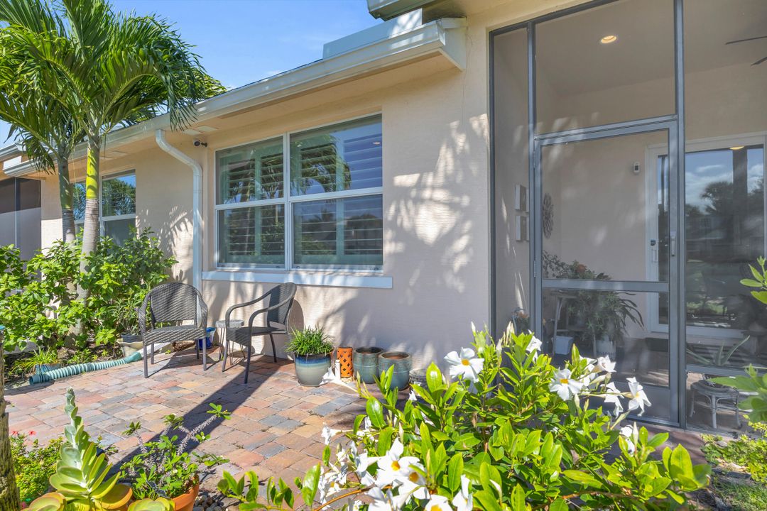 Activo con contrato: $484,000 (3 camas, 2 baños, 1959 Pies cuadrados)