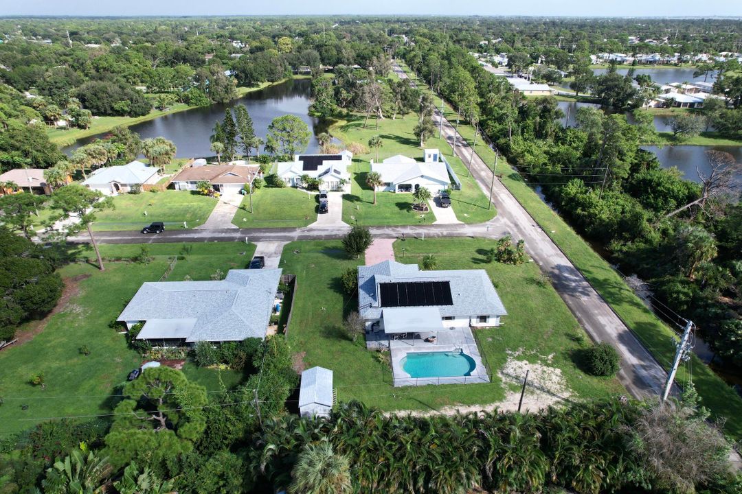 合同活跃: $335,000 (3 贝兹, 2 浴室, 1635 平方英尺)