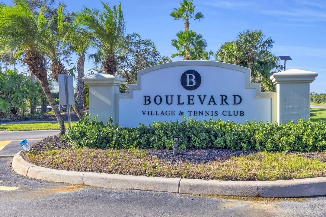 Activo con contrato: $484,000 (3 camas, 2 baños, 1959 Pies cuadrados)