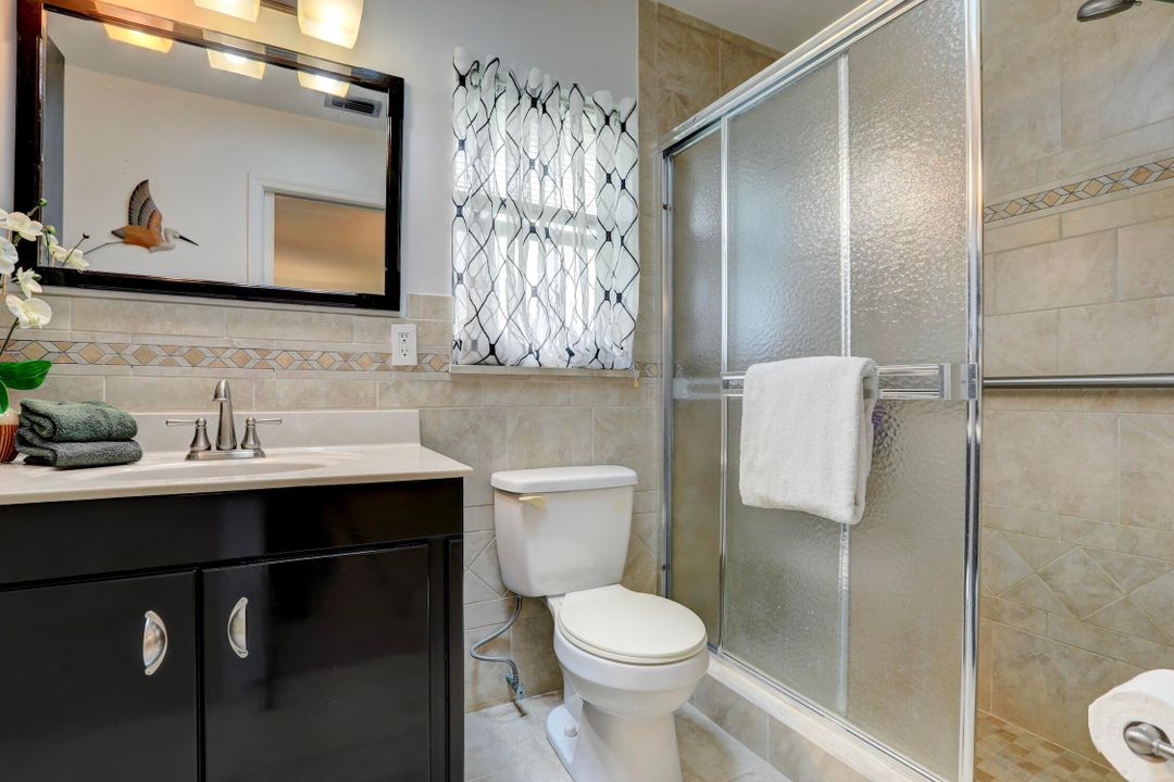 合同活跃: $335,000 (3 贝兹, 2 浴室, 1635 平方英尺)