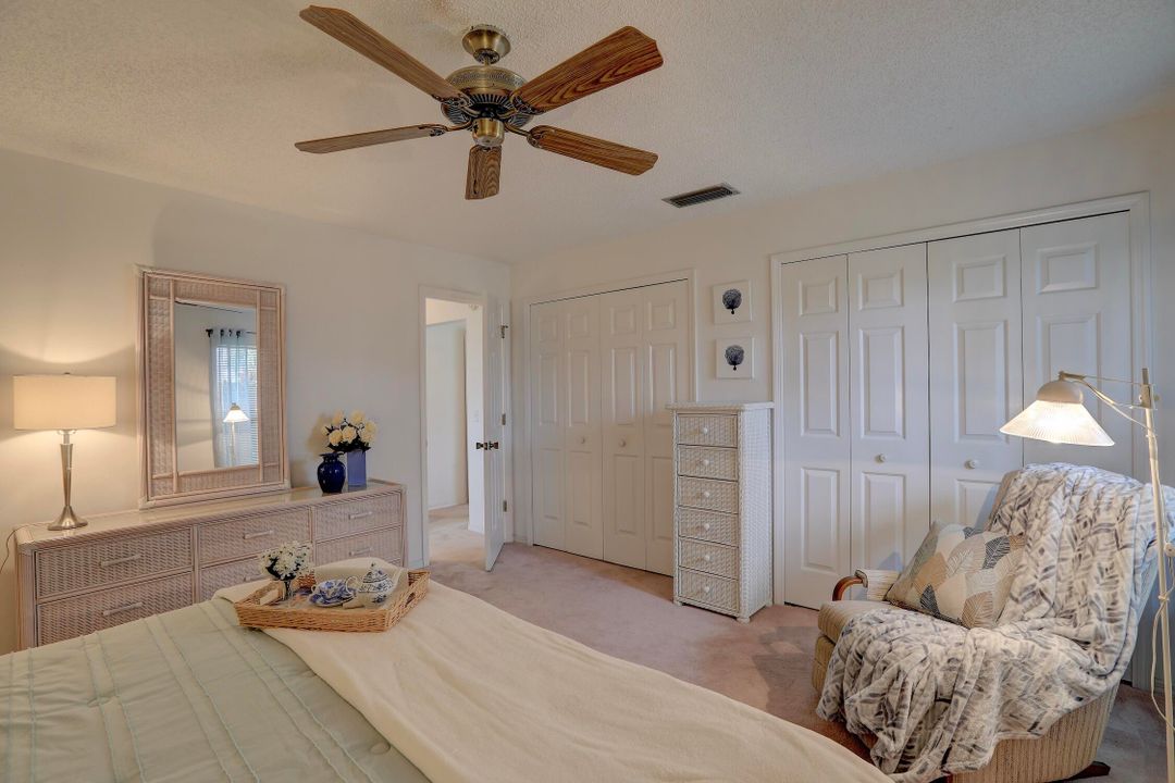 合同活跃: $335,000 (3 贝兹, 2 浴室, 1635 平方英尺)