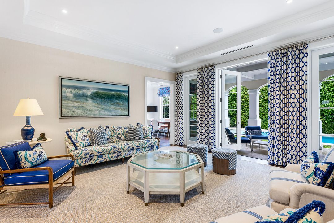 Active With Contract: $14,800,000 (4 beds, 5 baths, 4266 Square Feet)