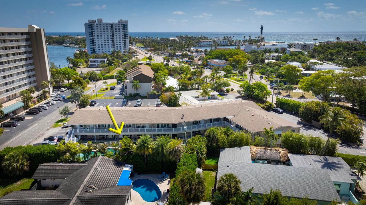 For Sale: $200,000 (1 beds, 1 baths, 750 Square Feet)