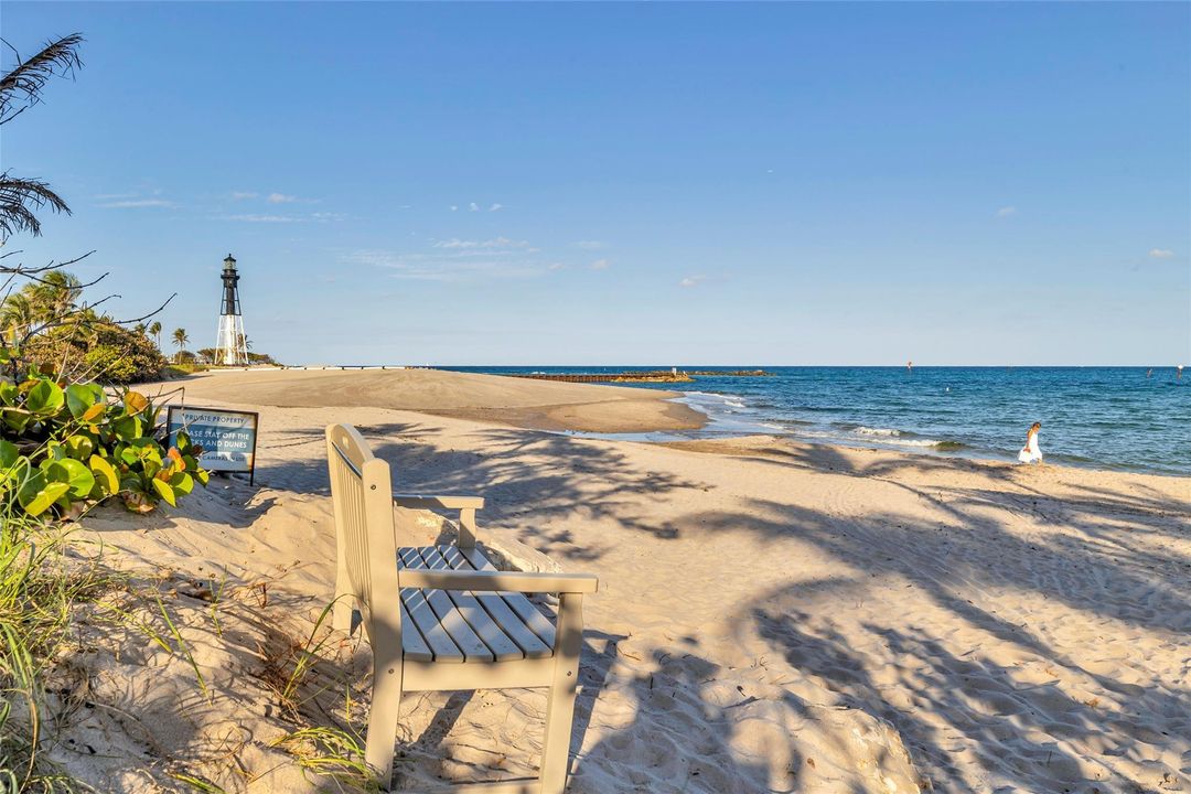 For Sale: $200,000 (1 beds, 1 baths, 750 Square Feet)