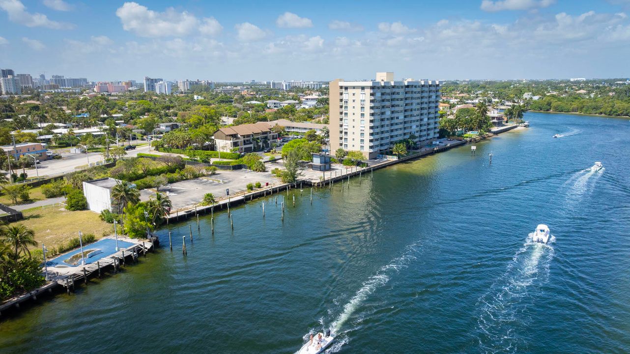 For Sale: $200,000 (1 beds, 1 baths, 750 Square Feet)