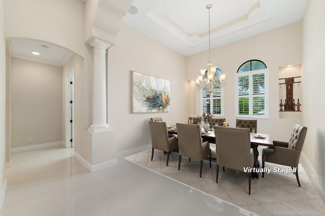 Под контрактом: $1,475,000 (5 спален, 5 ванн, 4783 Квадратных фут)