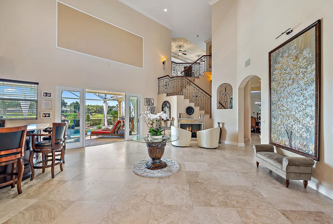 For Sale: $2,000,000 (5 beds, 5 baths, 5197 Square Feet)