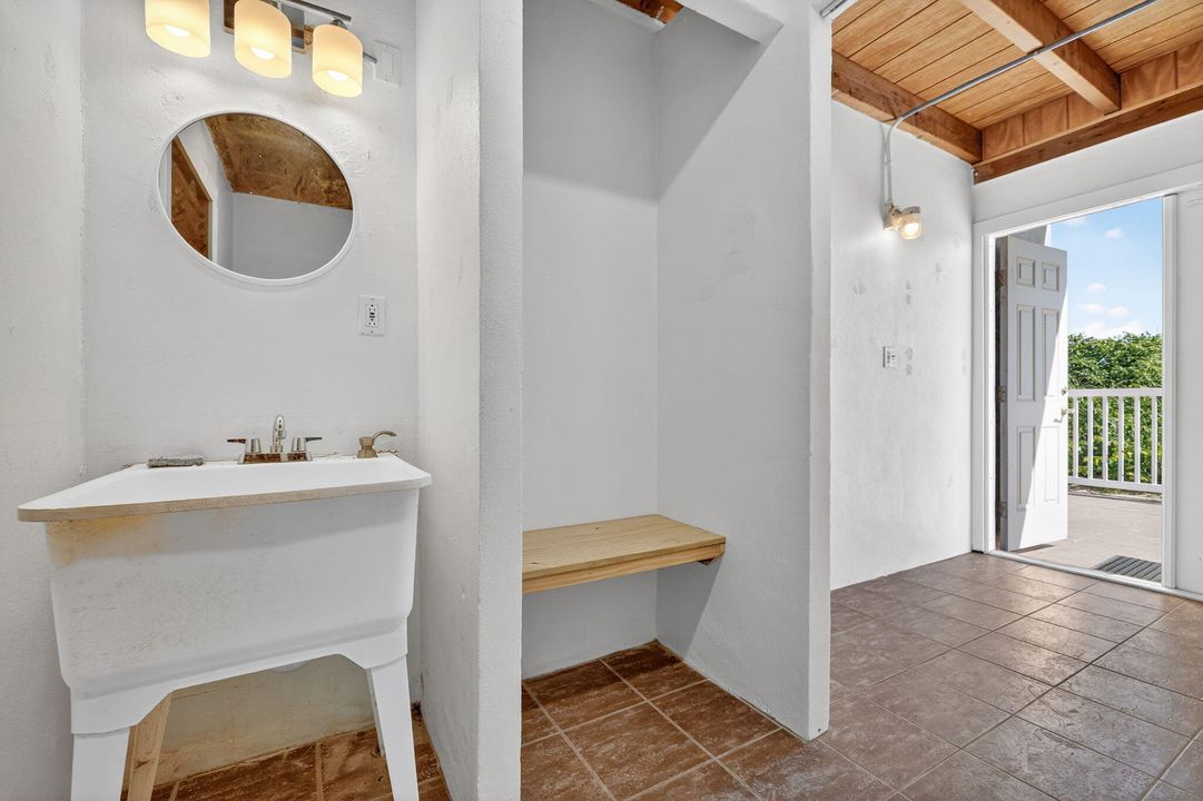 待售: $599,000 (2 贝兹, 2 浴室, 1475 平方英尺)