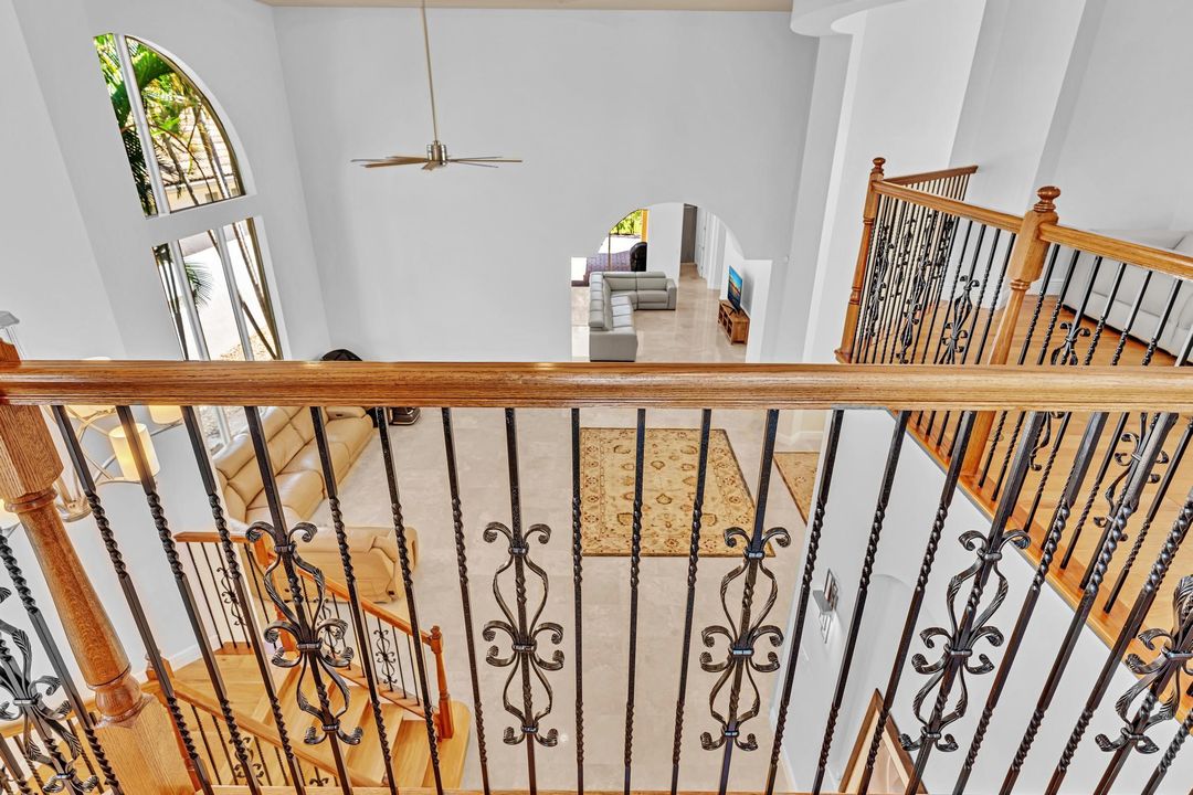 En Venta: $1,799,000 (4 camas, 4 baños, 4185 Pies cuadrados)