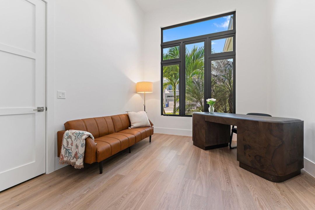 На продажу: $2,245,000 (4 спален, 3 ванн, 3030 Квадратных фут)