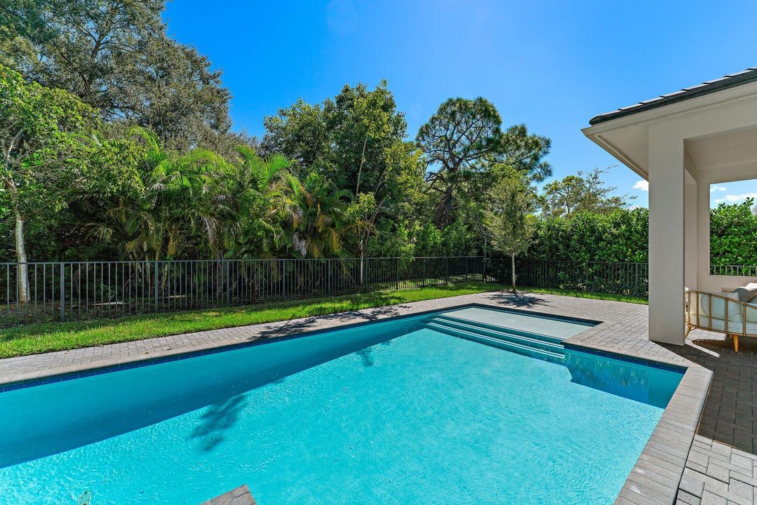 На продажу: $2,245,000 (4 спален, 3 ванн, 3030 Квадратных фут)