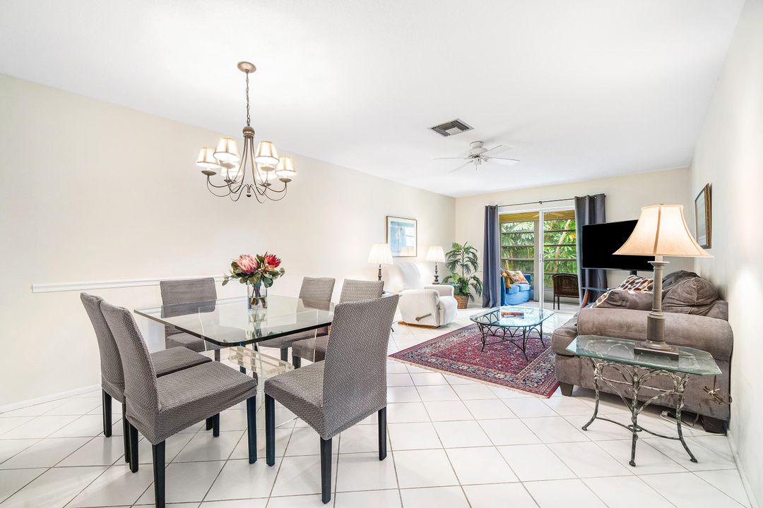 For Sale: $99,000 (2 beds, 2 baths, 860 Square Feet)