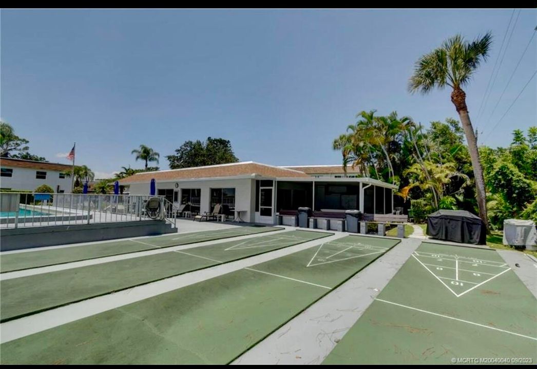 出租: $1,700 (2 贝兹, 2 浴室, 1078 平方英尺)