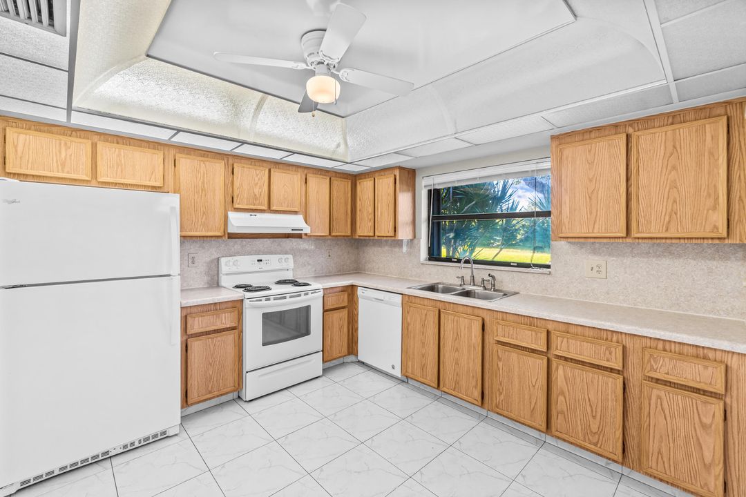 For Rent: $2,150 (2 beds, 2 baths, 1404 Square Feet)