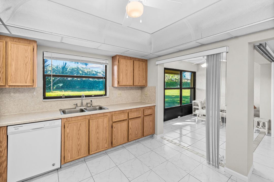 For Rent: $2,150 (2 beds, 2 baths, 1404 Square Feet)