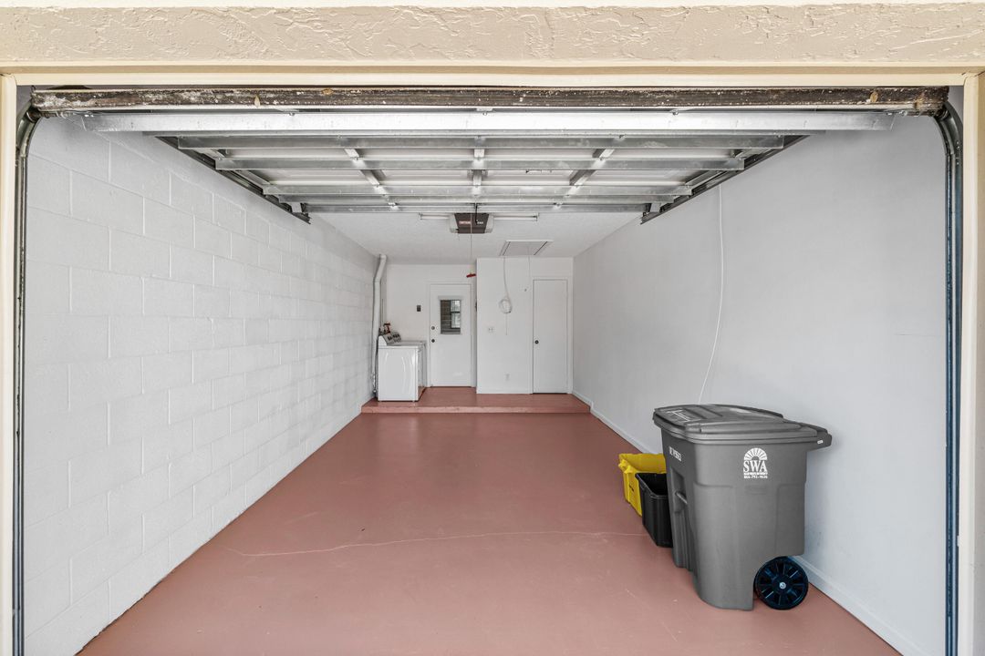 For Rent: $2,150 (2 beds, 2 baths, 1404 Square Feet)