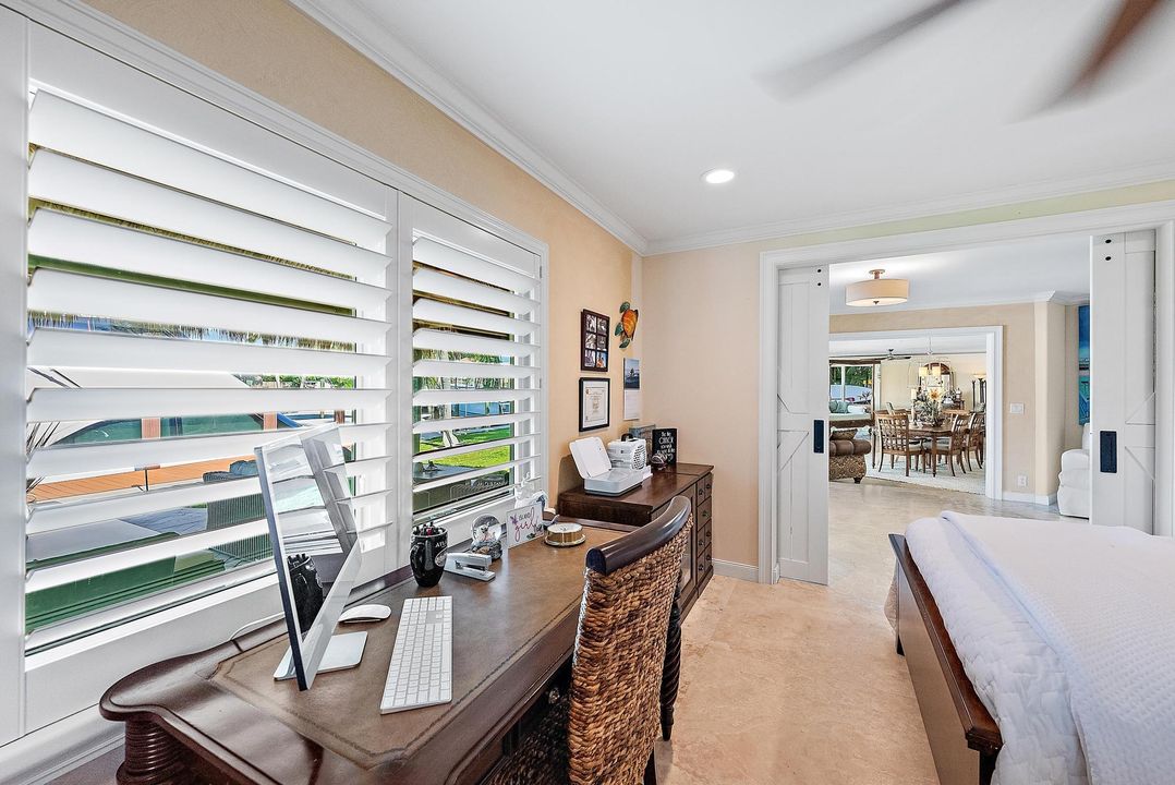 На продажу: $2,975,000 (3 спален, 2 ванн, 2672 Квадратных фут)