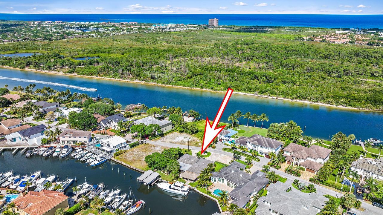 На продажу: $2,975,000 (3 спален, 2 ванн, 2672 Квадратных фут)