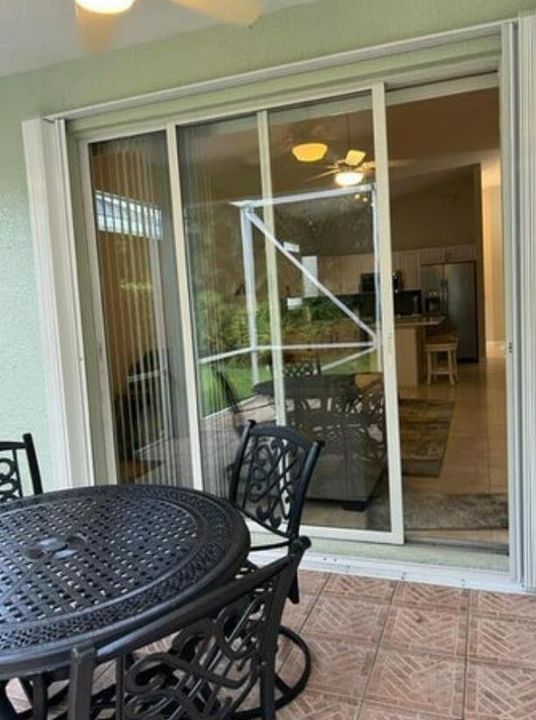 Active With Contract: $2,650 (3 beds, 2 baths, 1549 Square Feet)