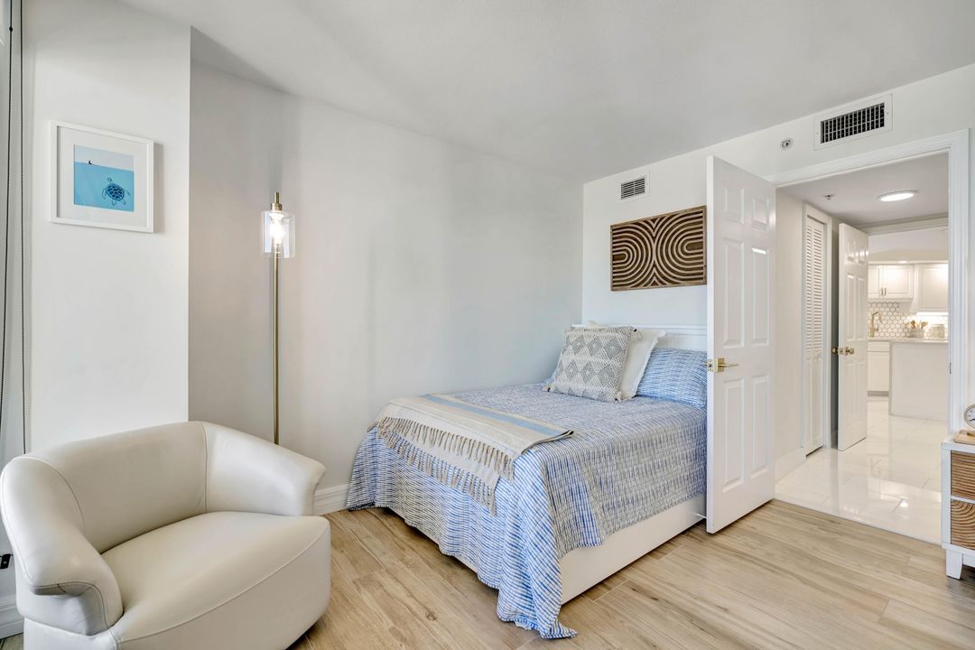 For Sale: $1,495,000 (2 beds, 2 baths, 1524 Square Feet)