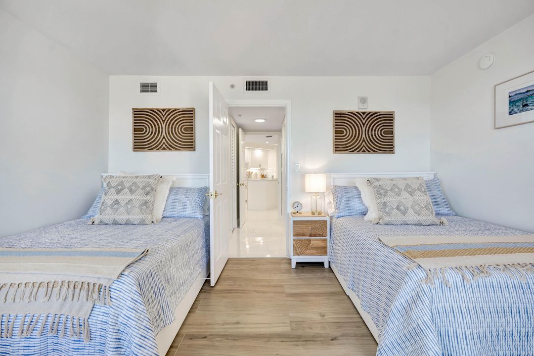 For Sale: $1,495,000 (2 beds, 2 baths, 1524 Square Feet)