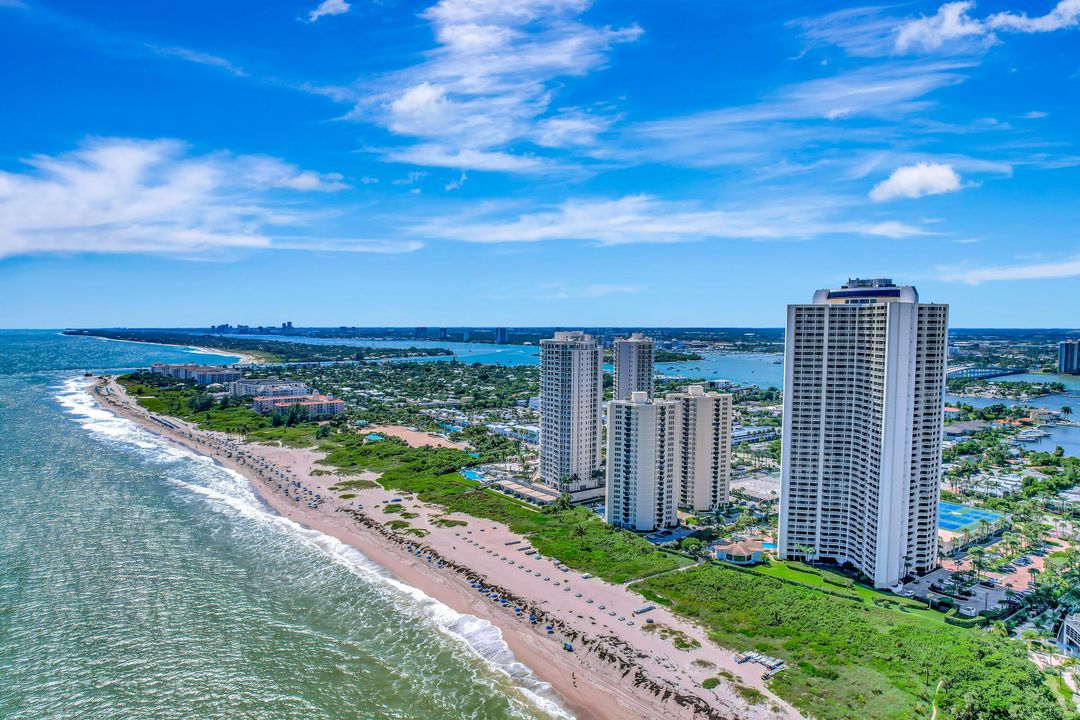 For Sale: $1,495,000 (2 beds, 2 baths, 1524 Square Feet)